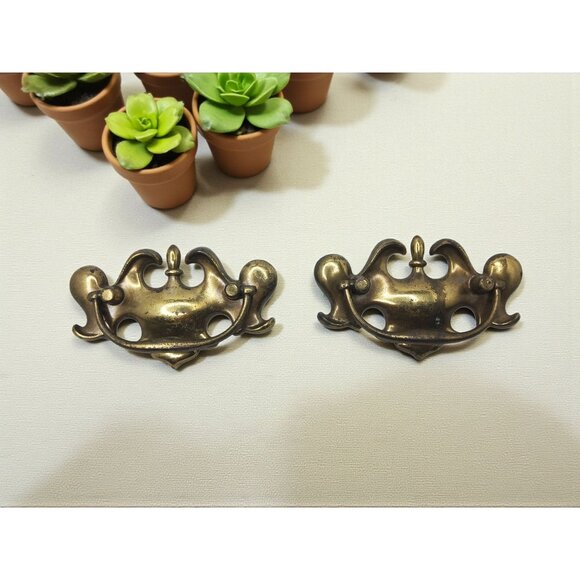 Vintage Harris Brass Drawer Pulls Set Of 2 Ornate Decorative Handles For Furnitu - Picture 3 of 8